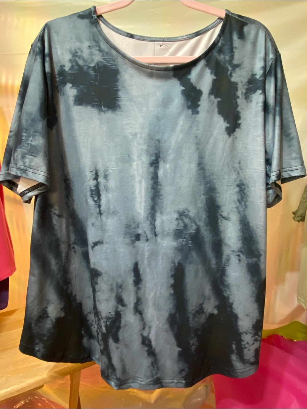 Women’s 1XL Blue Gray Tie Dye Button Back Short Sleeve Top